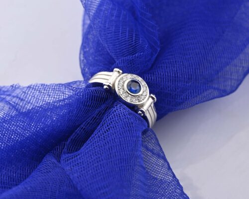 Delicate Round Silver Ring