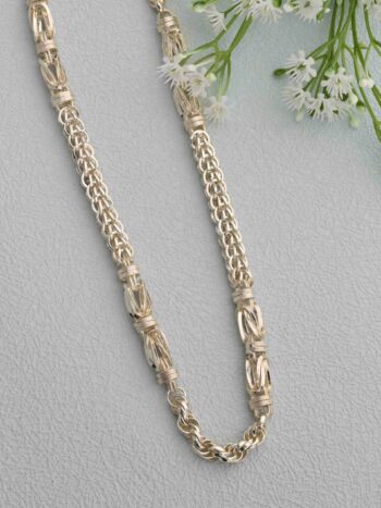 Stylish Silver Chain