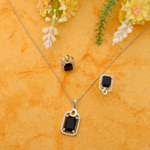 Black Stone Silver Pendant Set