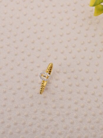 Delicate Ad Stone Gold Ring