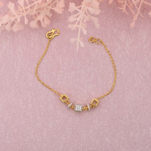 Stylish Gold Bracelet