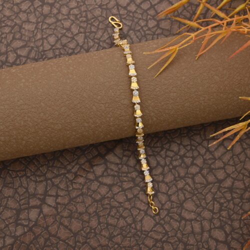 Elegant Gold Bracelet