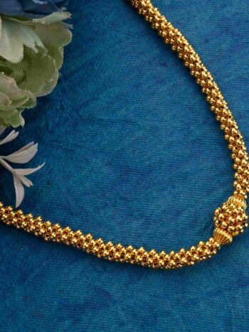Lakhi Thushi Gold Necklace