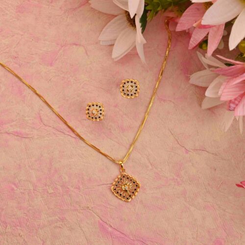Black AD Stone Dots Gold Pendant Set