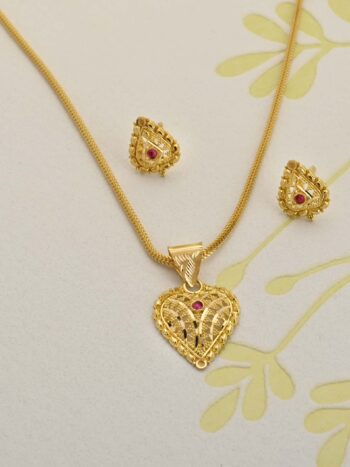 Daily Wear Gold Pendant Set
