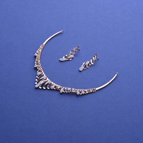 A.D STONE NECKLACE SET