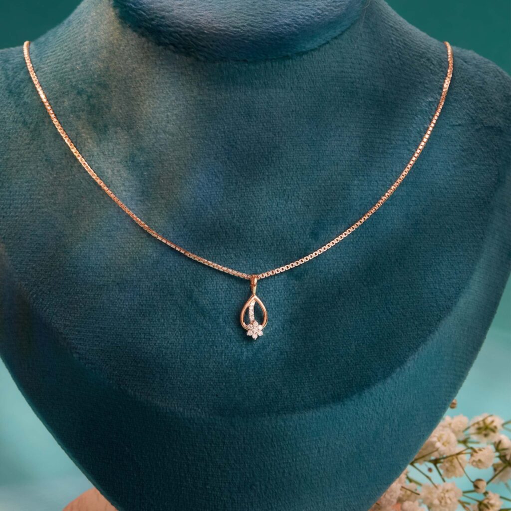 Leaf Shape Cute Diamond Pendant