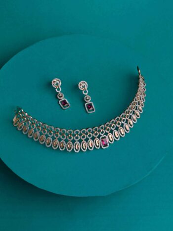 Queen's Royal Ruby Color Necklace Set